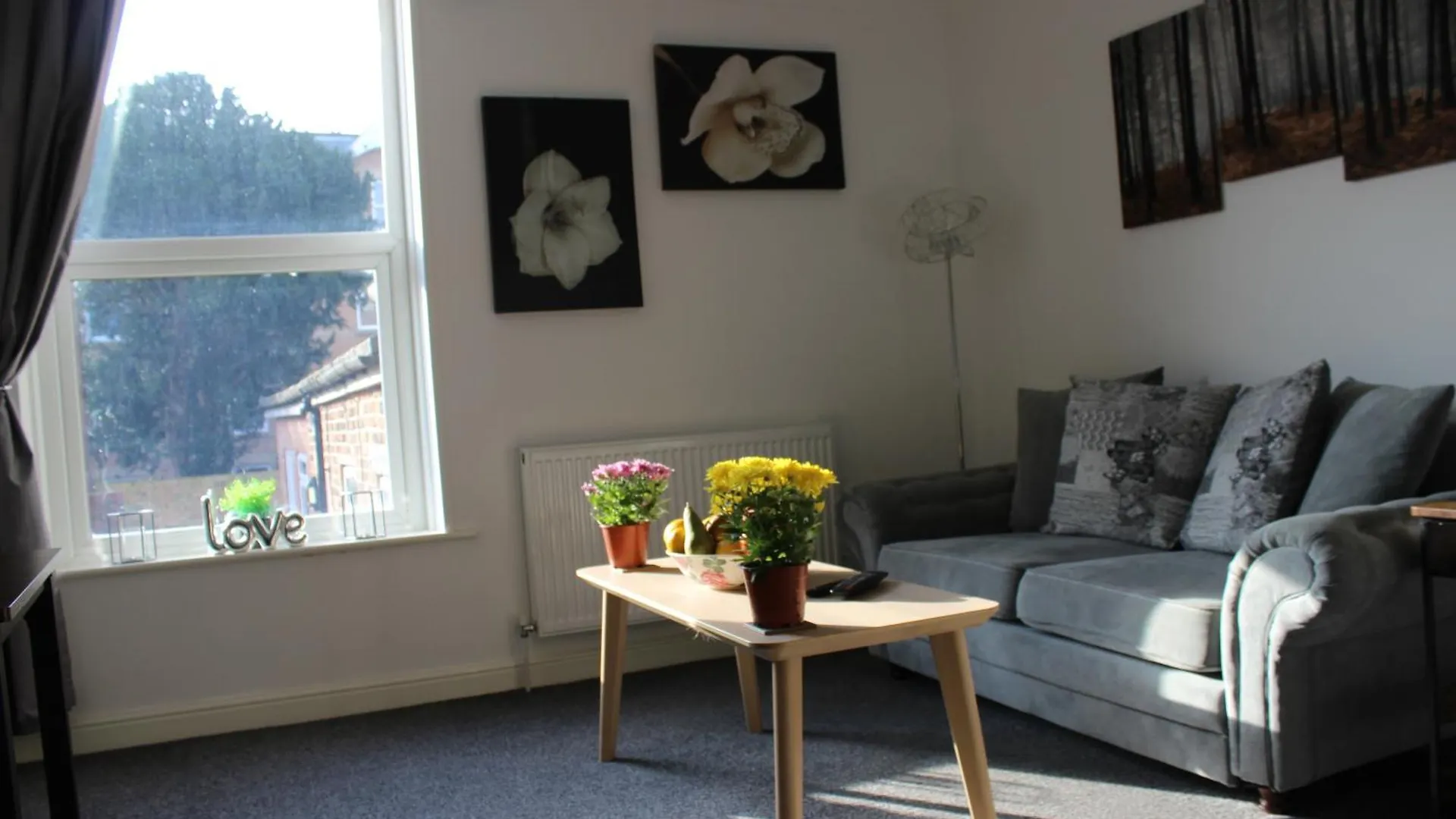 Oliver Wests Beautiful 1 Bedroom Retreat Скарборо 0*,